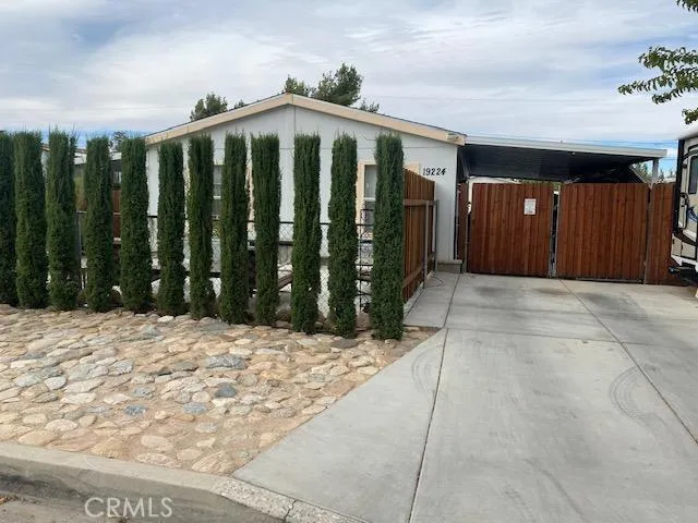 19224 Hinton Street, Hesperia, California 92345