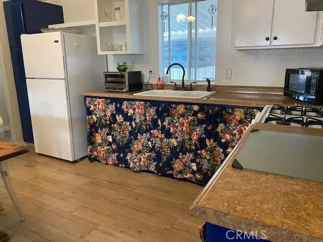 19224 Hinton Street, Hesperia, California 92345