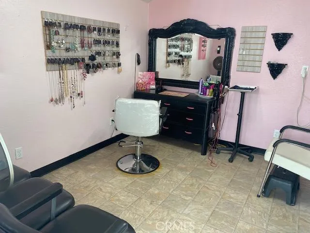 19224 Hinton Street, Hesperia, California 92345