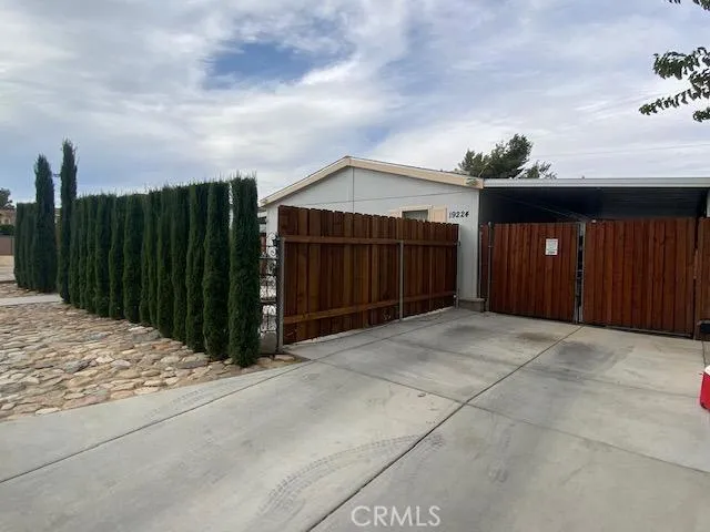 19224 Hinton Street, Hesperia, California 92345