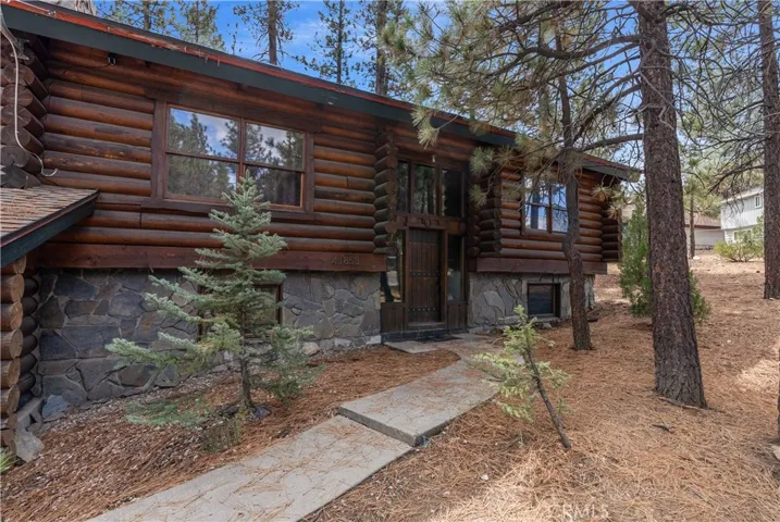 41853 Brownie Lane, Big Bear, California 92315