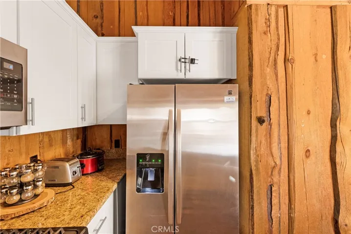 41853 Brownie Lane, Big Bear, California 92315