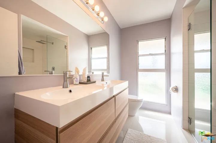2033 E Ramon Road 10a, Palm Springs, California 92264