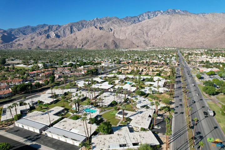 2033 E Ramon Road 10a, Palm Springs, California 92264