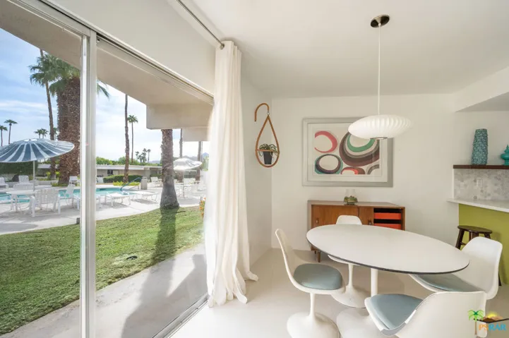 2033 E Ramon Road 10a, Palm Springs, California 92264