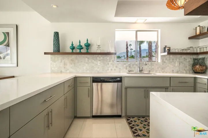 2033 E Ramon Road 10a, Palm Springs, California 92264
