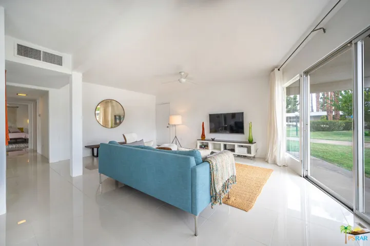 2033 E Ramon Road 10a, Palm Springs, California 92264