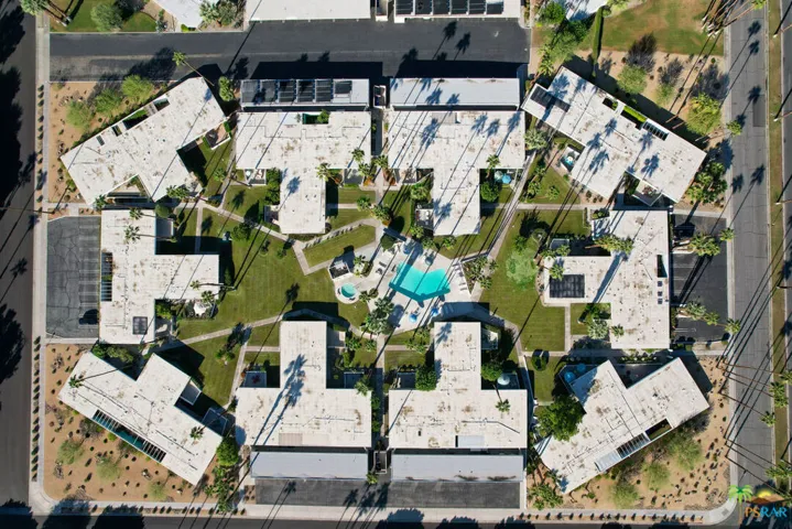 2033 E Ramon Road 10a, Palm Springs, California 92264