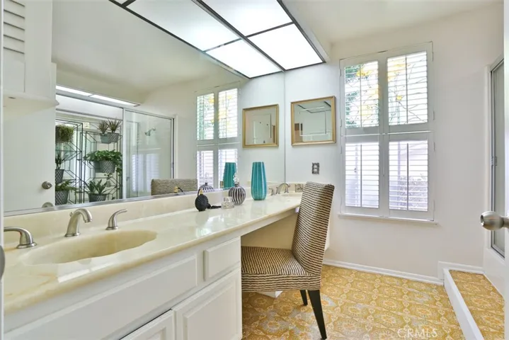 Double Sinks in Master Bath