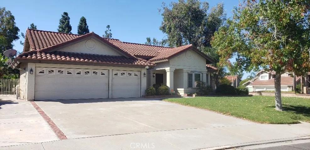 24500 Vista Lampara, Yorba Linda, California 92887