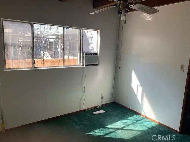 Apt. B bedroom