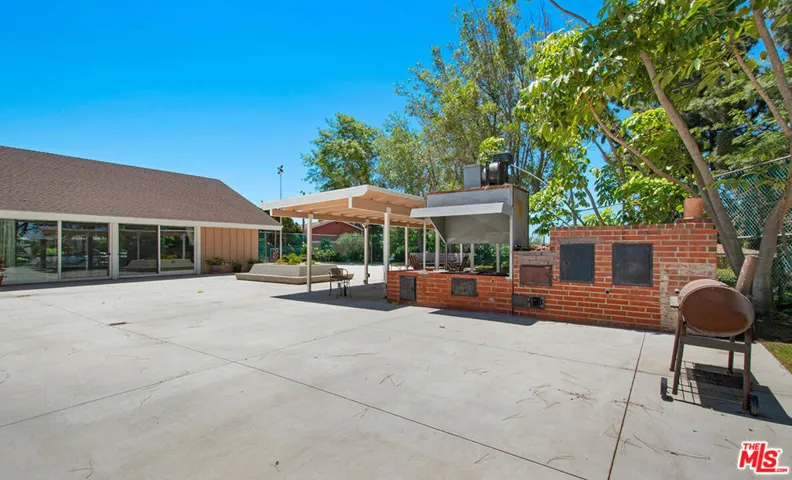 3500 W Manchester Boulevard 306, Inglewood, California 90305
