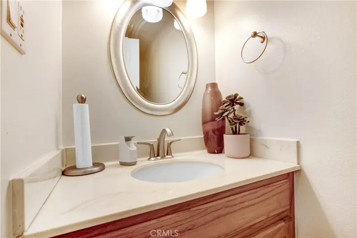 21333 Lassen Street 3a, Chatsworth, California 91311