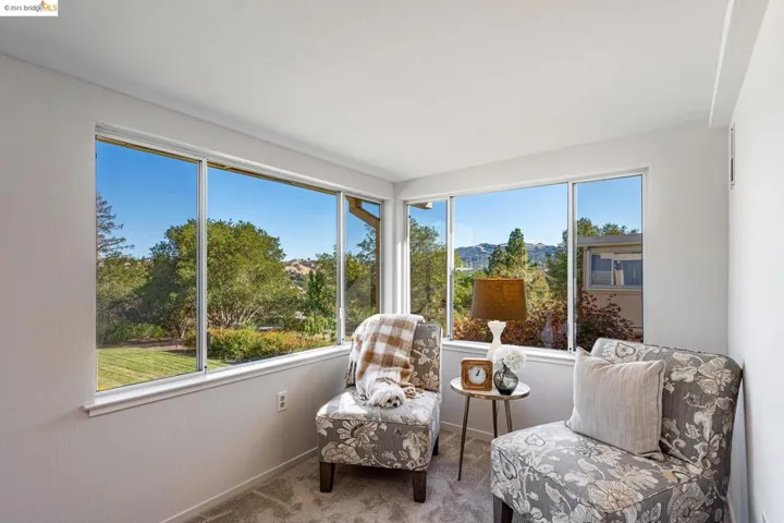 2009 Golden Rain Road 3, Walnut Creek, California 94595-1921