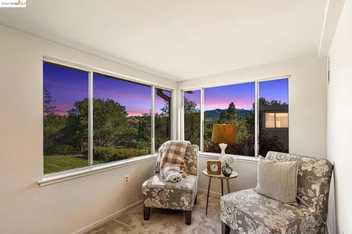 2009 Golden Rain Road 3, Walnut Creek, California 94595-1921
