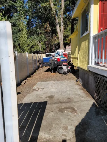 25064 Boa Drive, Crestline, California 92325