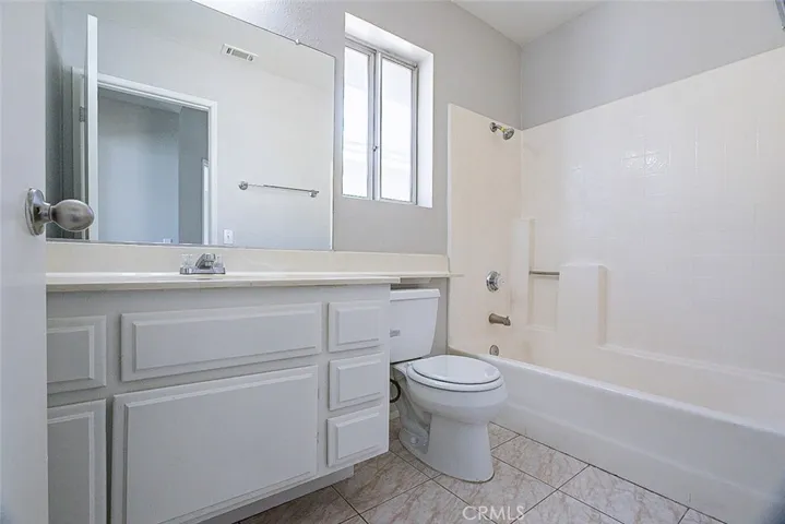 11509 Aberdeen Drive, Fontana, California 92337