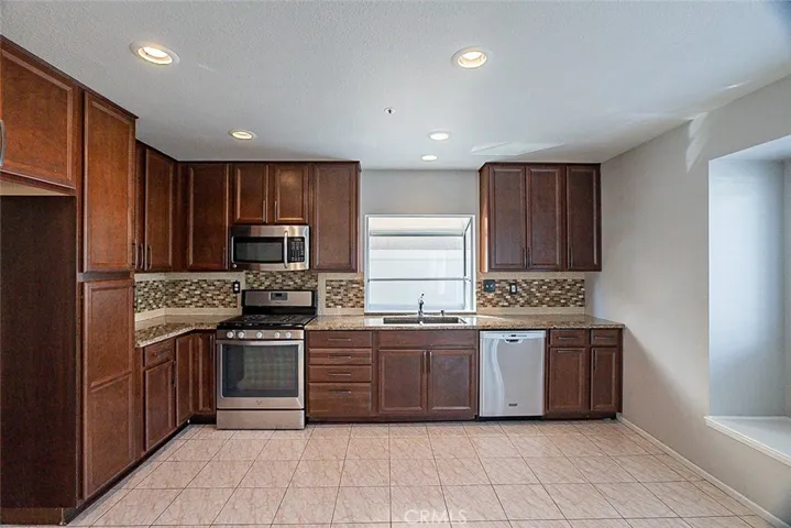 11509 Aberdeen Drive, Fontana, California 92337