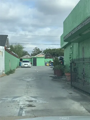 1307 S Main Street, Santa Ana, California 92707