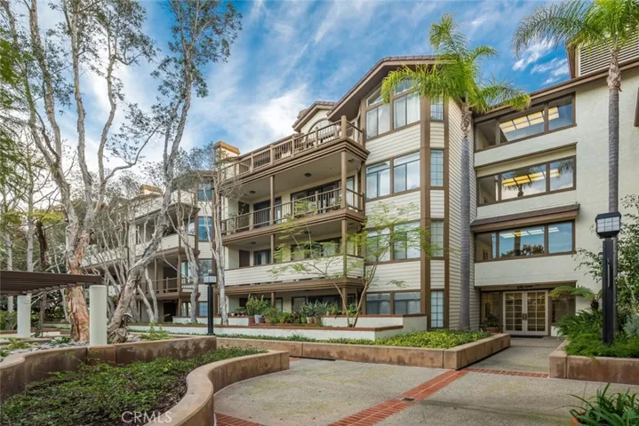 2563 Plaza Del Amo 210, Torrance, California 90503