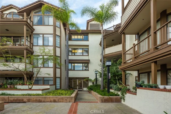 2563 Plaza Del Amo 210, Torrance, California 90503