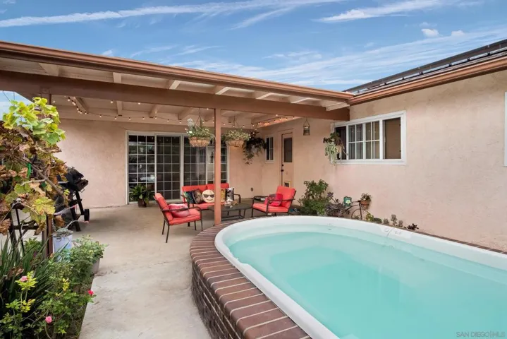 925 Kittiwake Lane, Chula Vista, California 91911