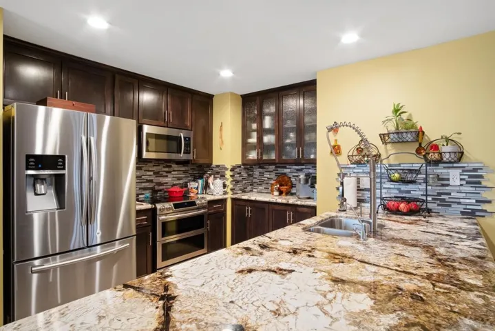 925 Kittiwake Lane, Chula Vista, California 91911