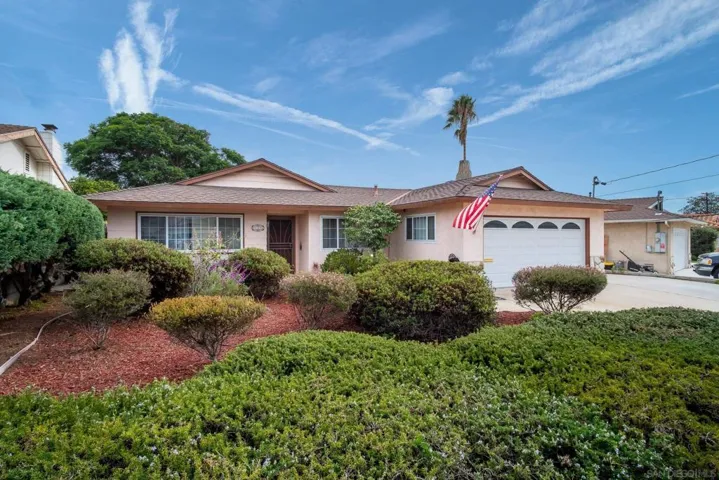 925 Kittiwake Lane, Chula Vista, California 91911