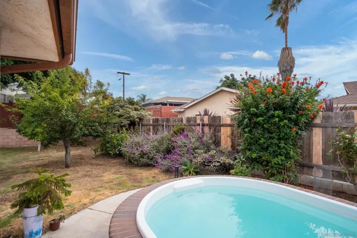 925 Kittiwake Lane, Chula Vista, California 91911