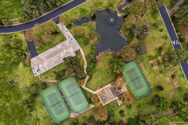 8 Saddle Creek Rd, Fallbrook, California 92028