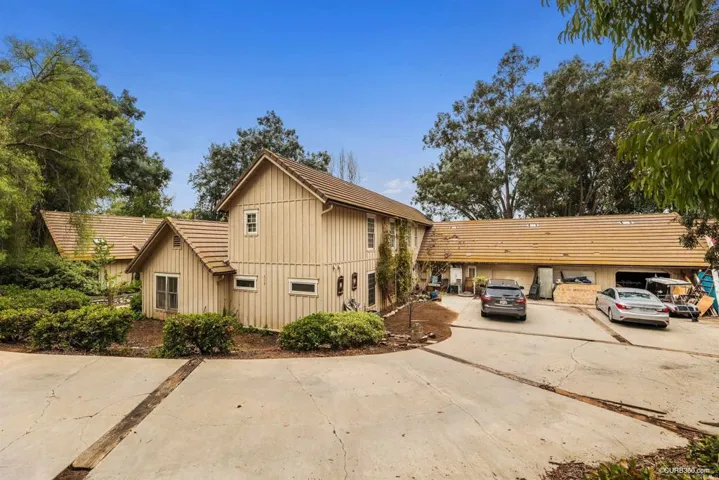 8 Saddle Creek Rd, Fallbrook, California 92028