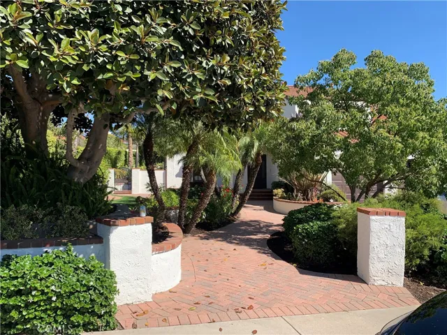 31862 Via Montura, San Juan Capistrano, California 92675