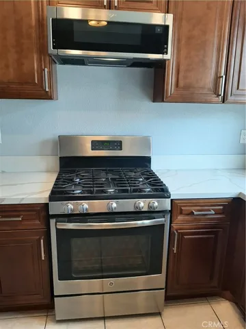 372 Park Shadow Court 44, Baldwin Park, California 91706