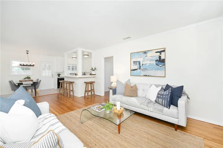 3028 N Greenbrier Road, Long Beach, California 90808
