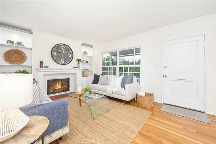 3028 N Greenbrier Road, Long Beach, California 90808