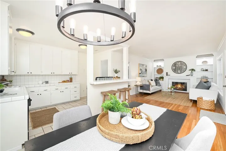 3028 N Greenbrier Road, Long Beach, California 90808