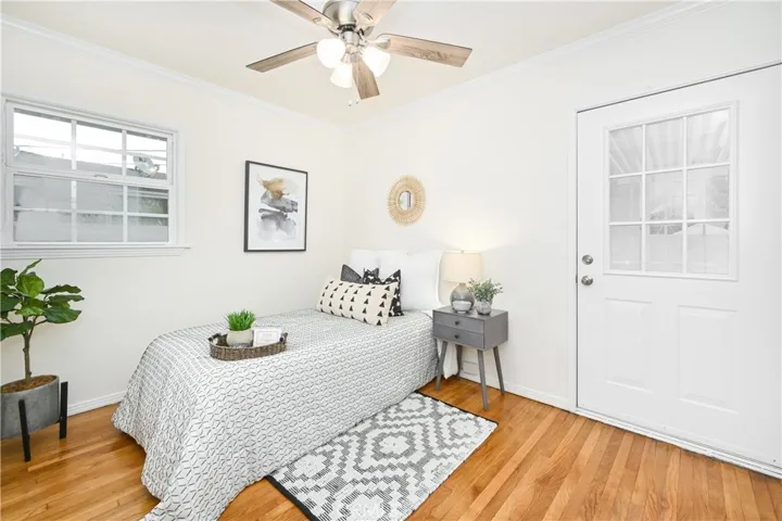 3028 N Greenbrier Road, Long Beach, California 90808