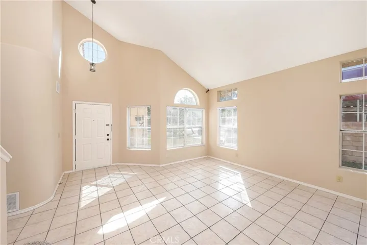 5381 E Avenue R4, Palmdale, California 93552