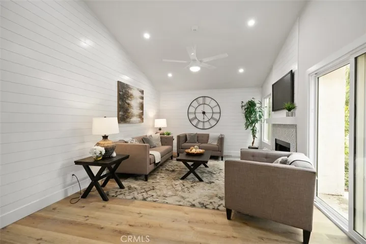 28385 Pacheco, Mission Viejo, California 92692