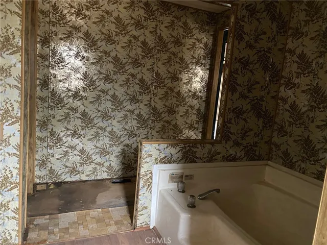 6301 Welsh Court, Lucerne, California 95458