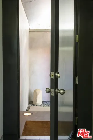 739 Westmount Drive, West Hollywood, California 90069