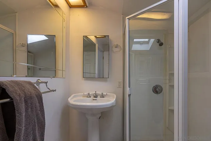1st bathroom 8x6.