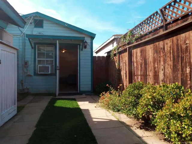 2471 Jefferson St, San Diego, California 92110
