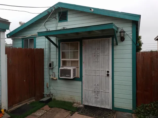 2471 Jefferson St, San Diego, California 92110