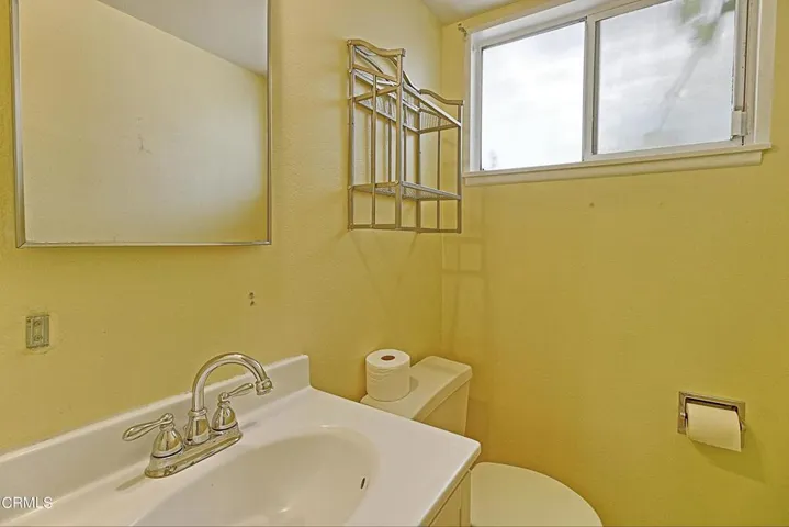 0042a (56)