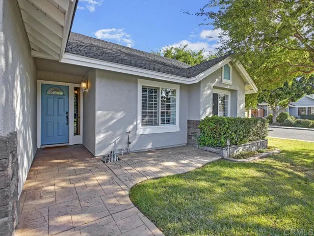 346 Holiday Way, Oceanside, California 92057