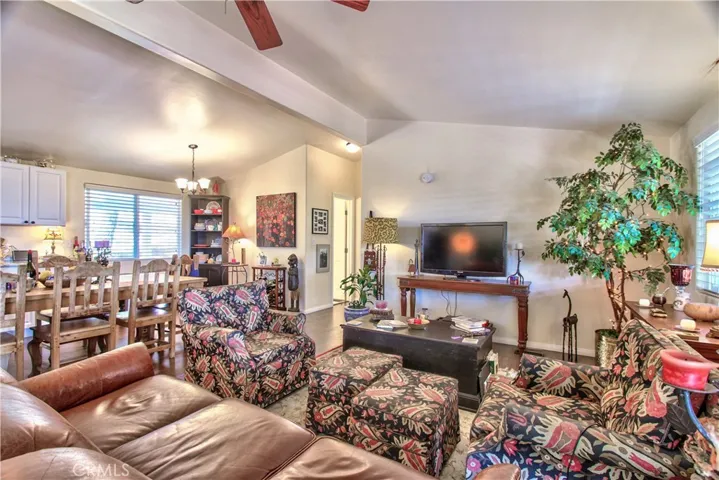 41625 Via Lilia Road, Temecula, California 92592
