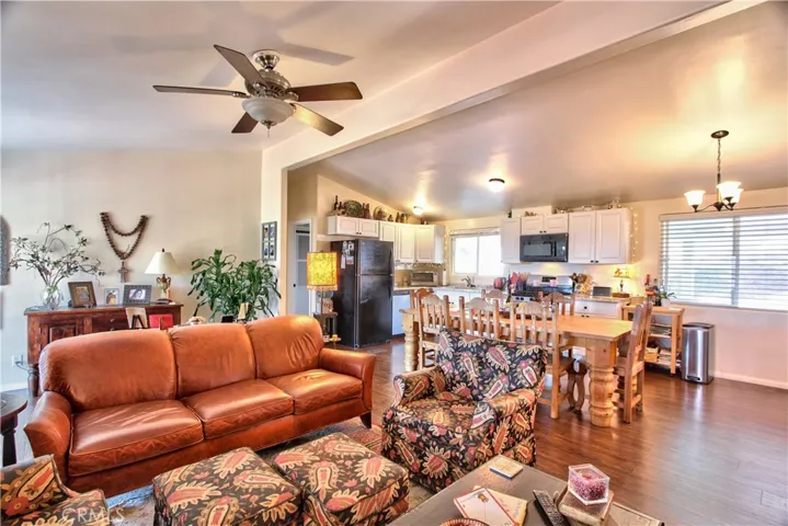 41625 Via Lilia Road, Temecula, California 92592