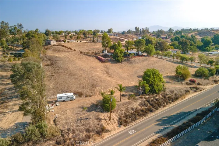 41625 Via Lilia Road, Temecula, California 92592