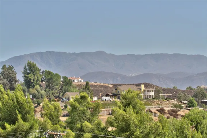 41625 Via Lilia Road, Temecula, California 92592